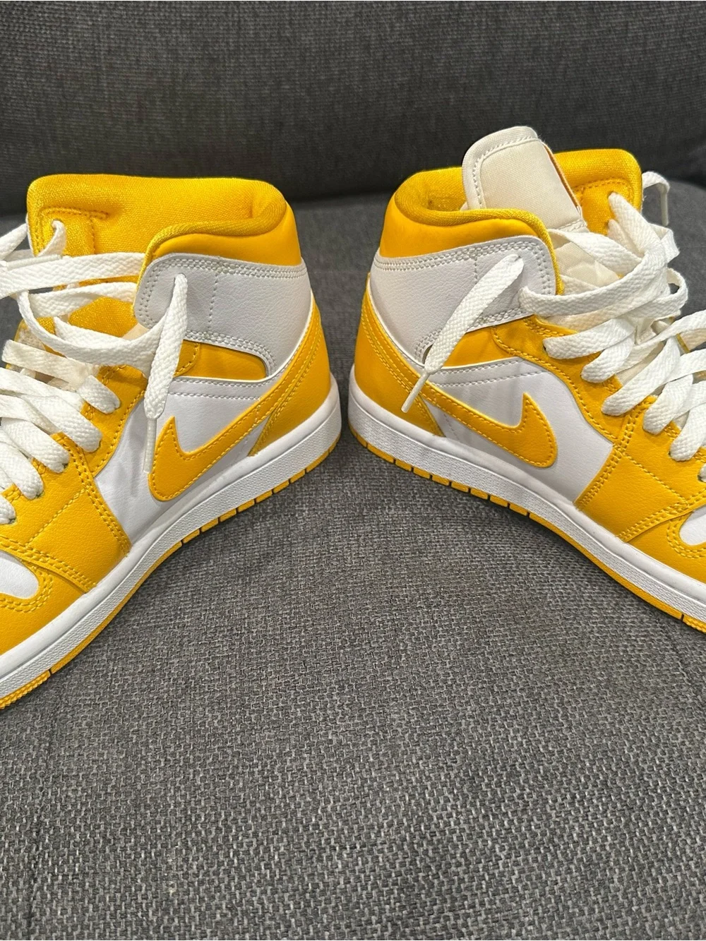 Nike Air Jordan 1 Mid White and Yellow Men’s Size 7